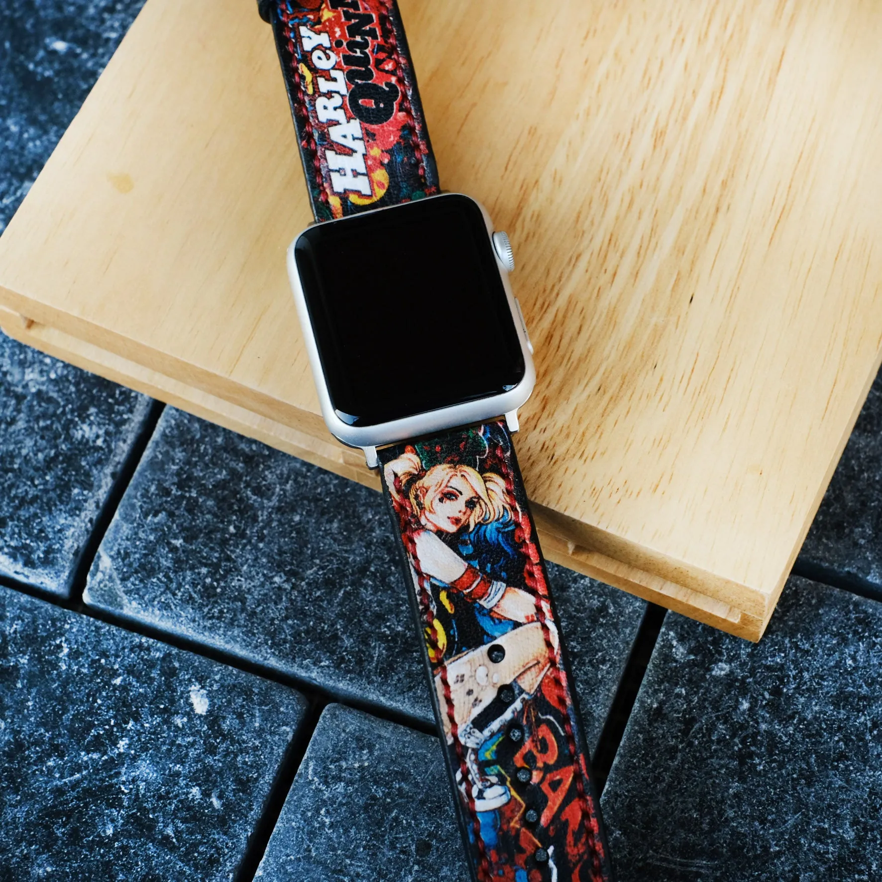 Apple Watch Harley Quinn Strap