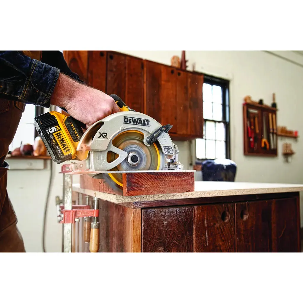 DeWalt 20V MAX* XR‚® 7-1/4" Cordless Circular Saw, (Tool Only)