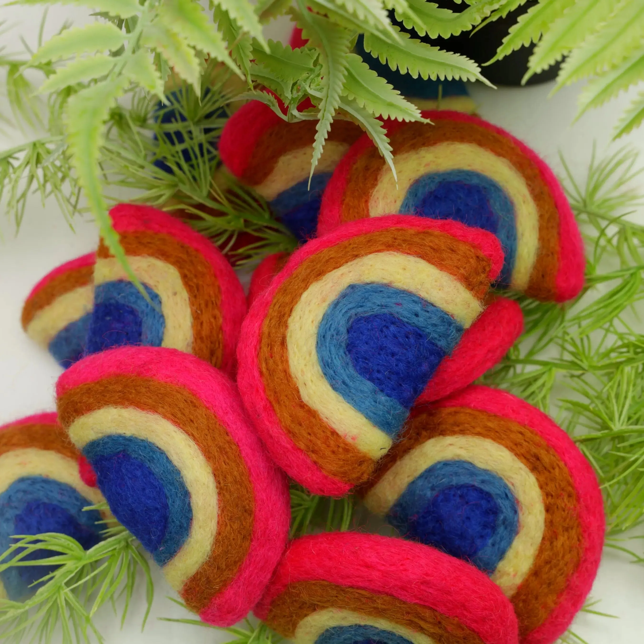 Enchanting Handcrafted Felt Rainbow Toys 10 pcs: Inspire Creativity and Exploration with this Vibrant and Educational Playtime Set for Kids