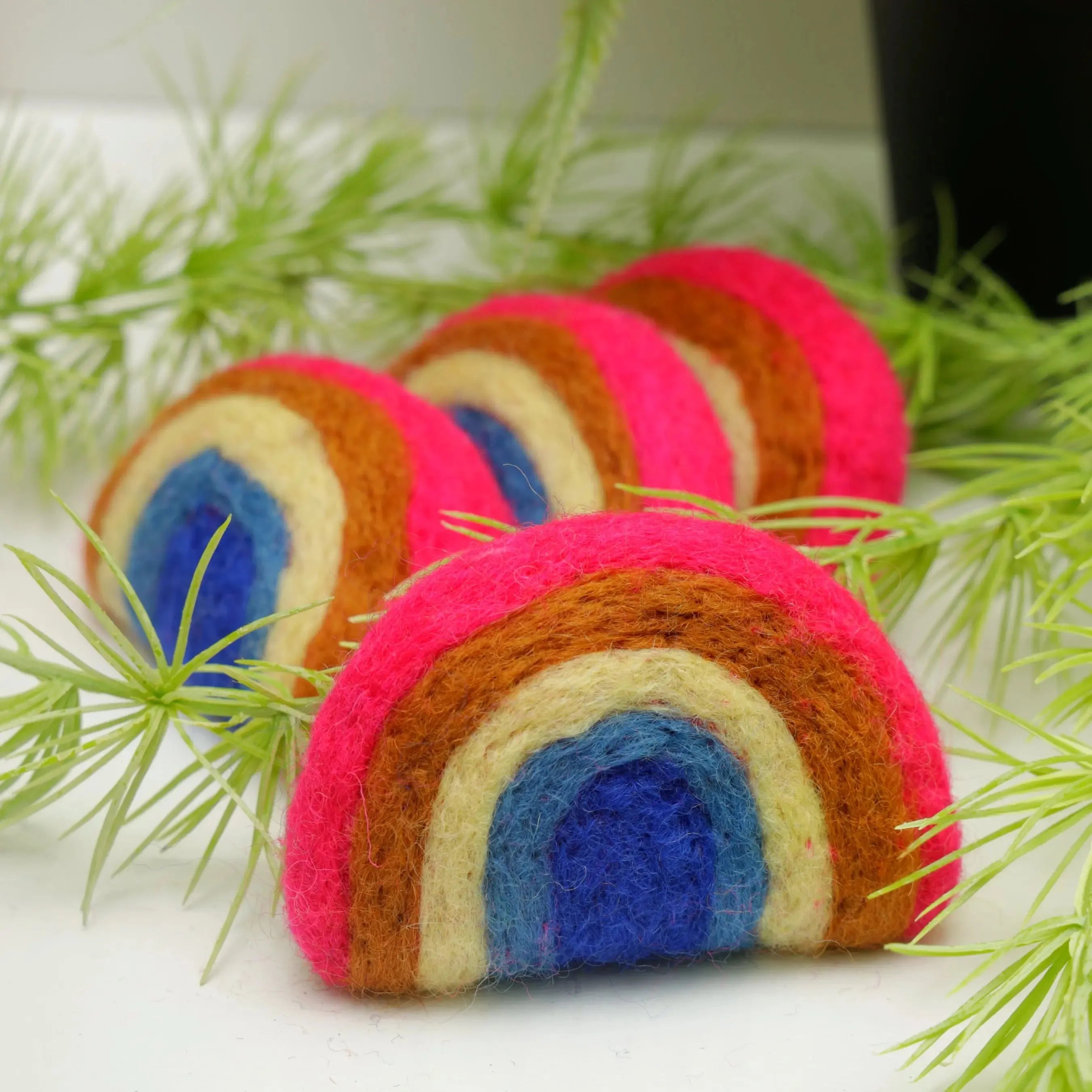 Enchanting Handcrafted Felt Rainbow Toys 10 pcs: Inspire Creativity and Exploration with this Vibrant and Educational Playtime Set for Kids