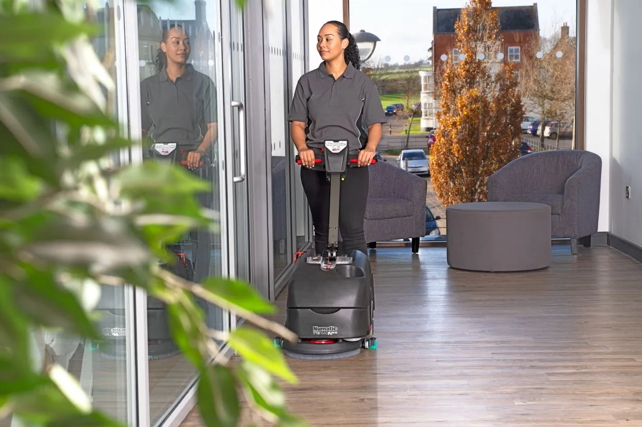 Numatic TTB1840NX-R Compact Battery Powered Scrubber Dryer