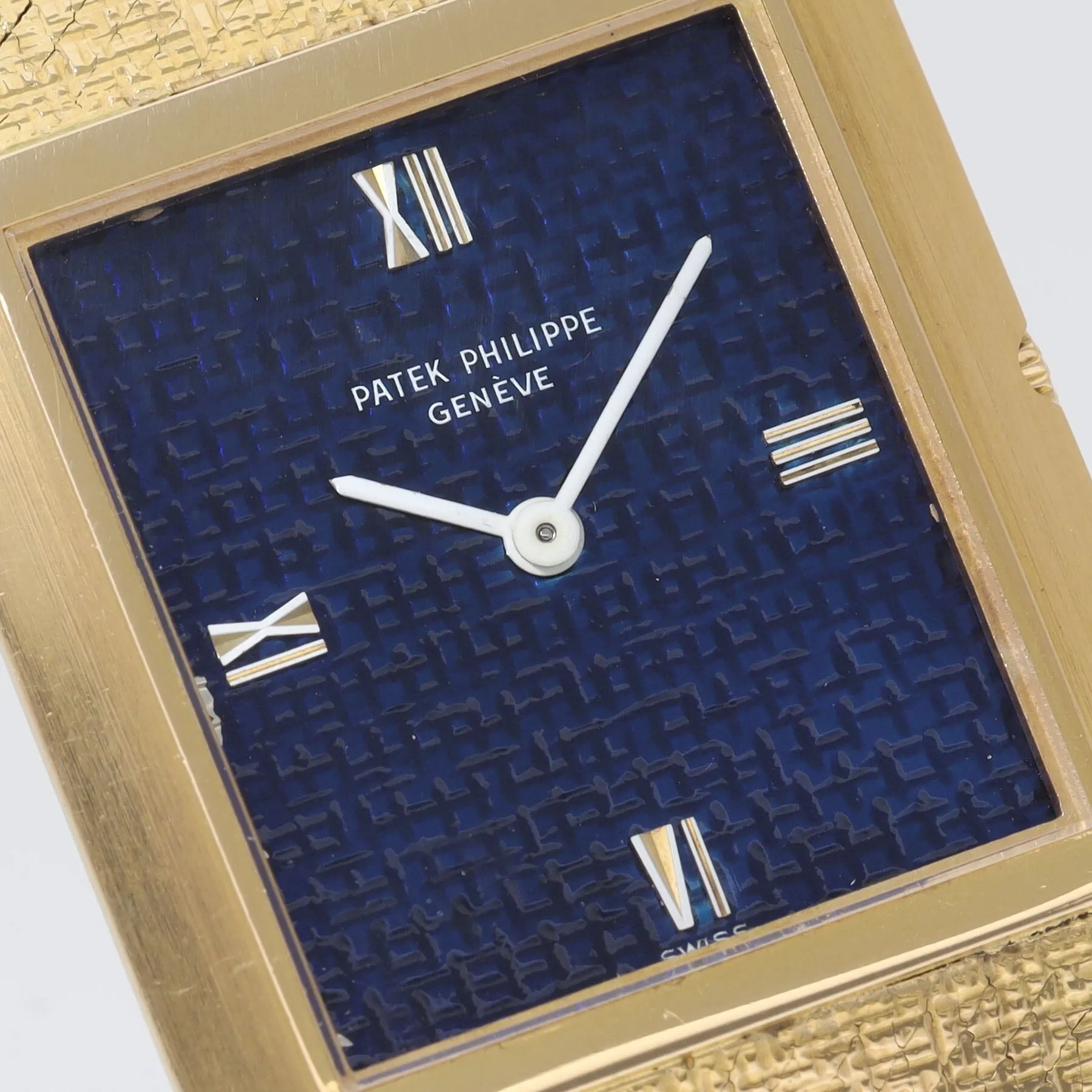 Patek Philippe 3491 Yellow Gold Dress Watch with Archive Extract