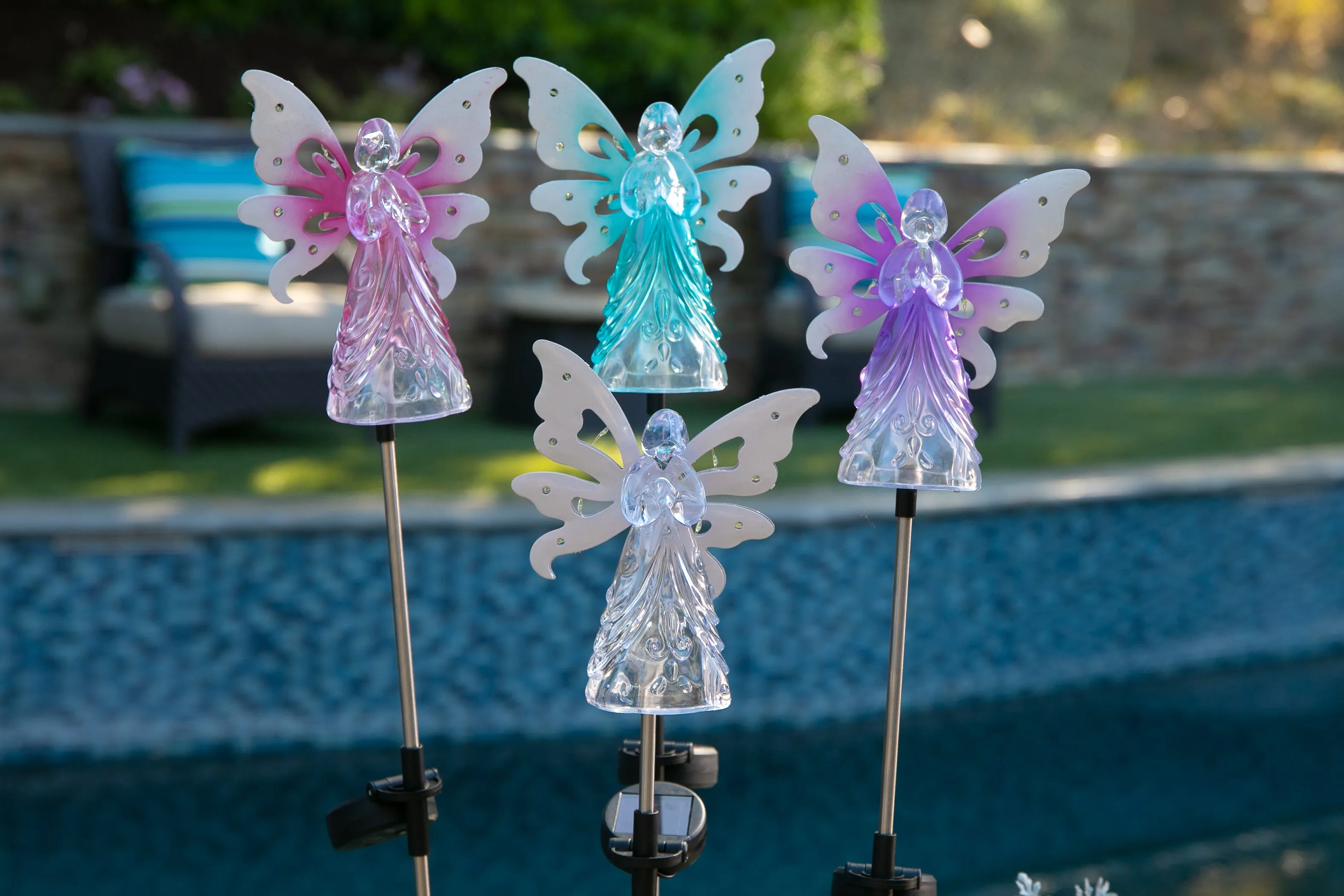 Solar Clear White Acrylic Angel Stake with 13 LEDs, 6 Inch Body Size