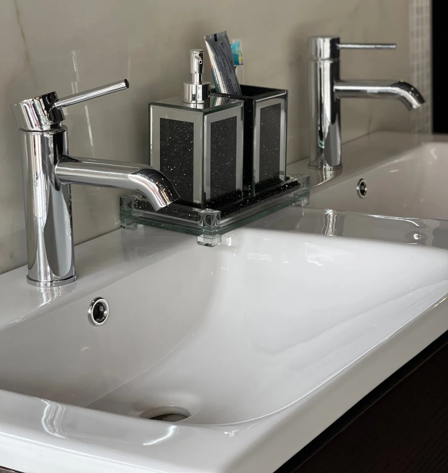 Square Soap Dispenser and Toothbrush Holder with Tray, Black Crushed Diamond Glass